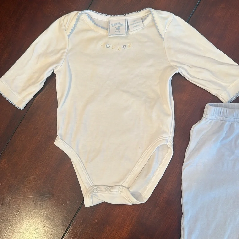 Heartstrings Baby Outfit